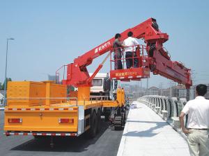  Bridge Inspection Vehicle (Bucket Type) 